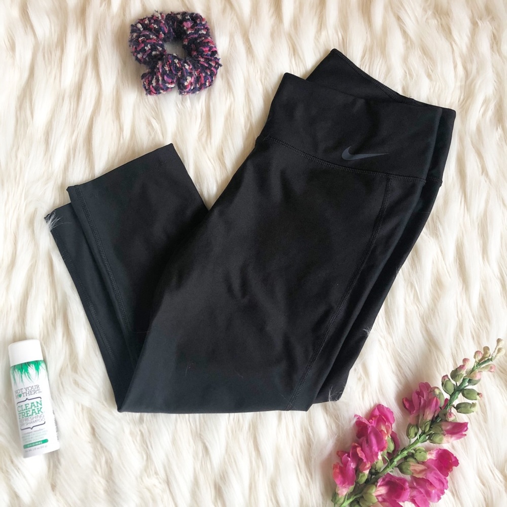 NIKE DRI FIT legging crop